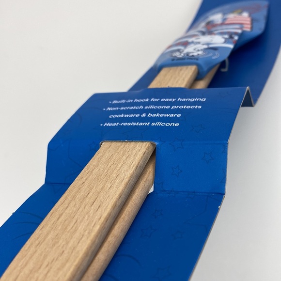 Peanuts Snoopy 2 pack silicone spatula set NWT Red White & Blue - Picture 8 of 13